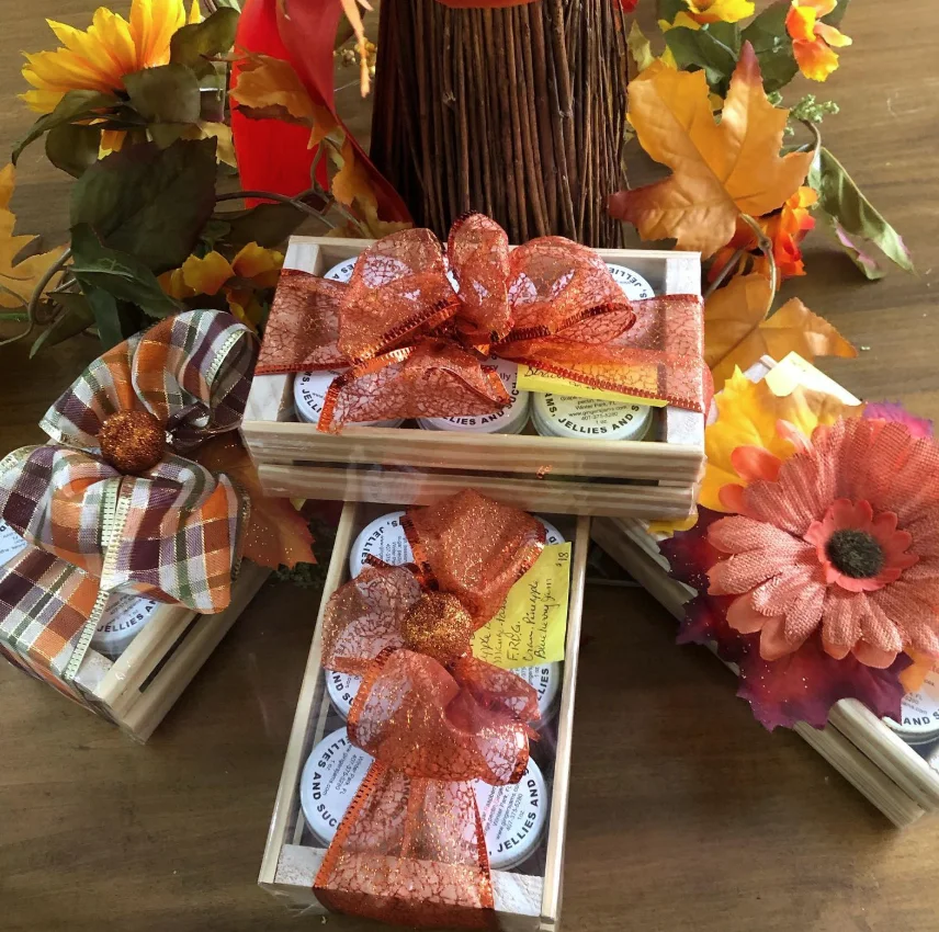 Ginger's Jams autumn gift favor sets with ribbons